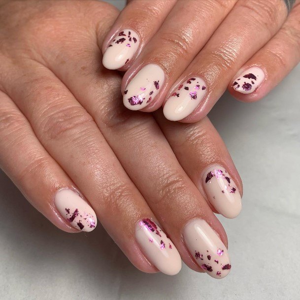 Feminine Girls Cream Nail Designs