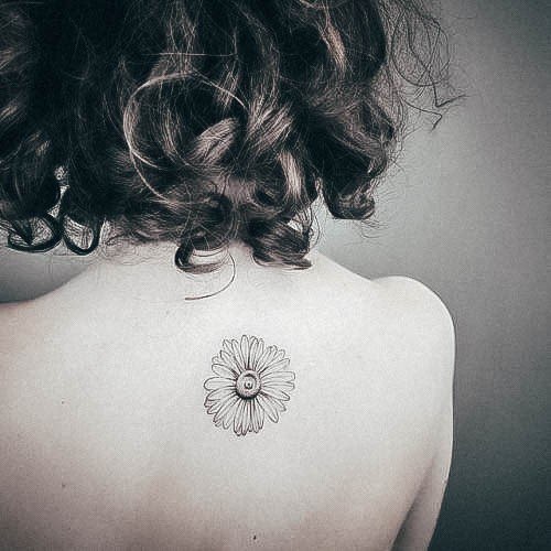 Feminine Girls Daisy Tattoo Designs