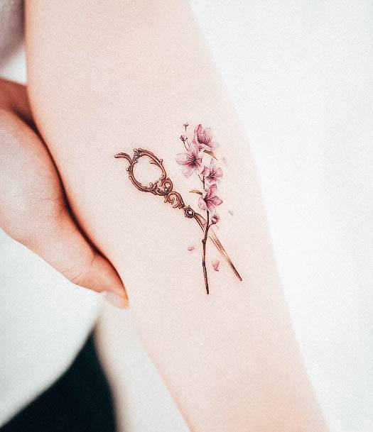 Feminine Girls Little Tattoo Designs