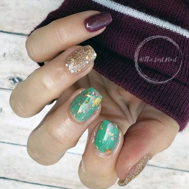 Feminine Girls Maroon Glitter Nail Designs