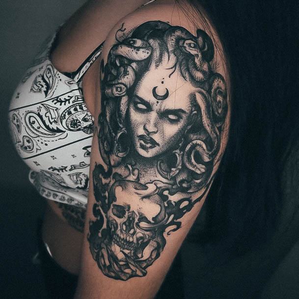 Feminine Girls Medusa Tattoo Designs