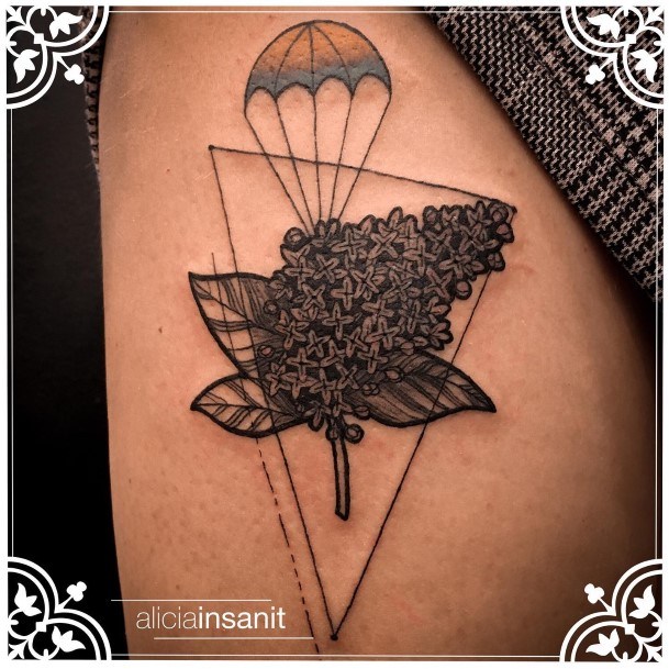 Feminine Girls Parachute Skydiving Tattoo Designs