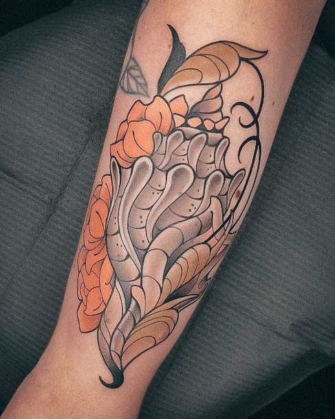 Feminine Girls Seashell Tattoo Designs