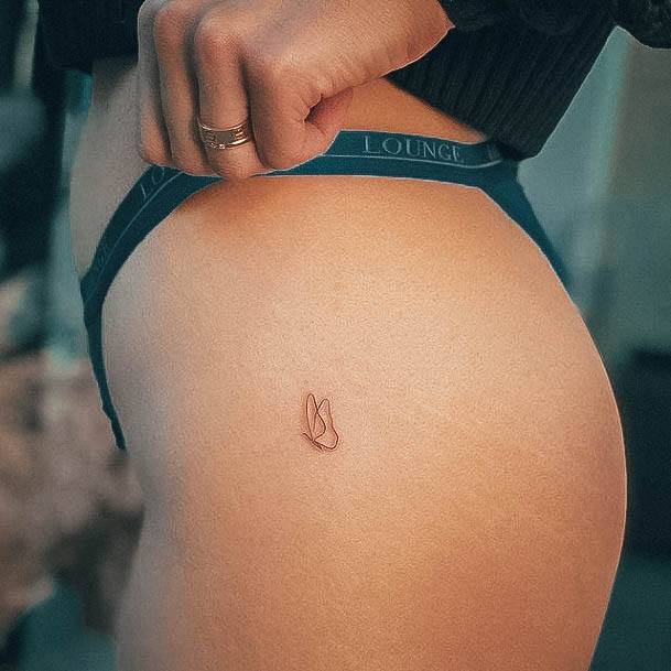 cute tattoo ideas for girls on hip