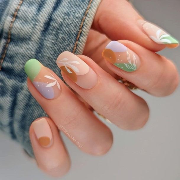 Feminine Girls Summer Matte Nail Designs