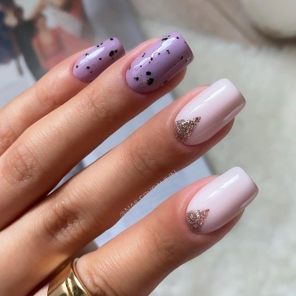 Feminine Girls White And Purple Nail Designs