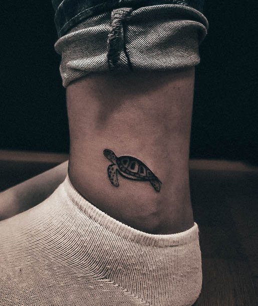 Feminine Minimalist Tattoo Designs For Women