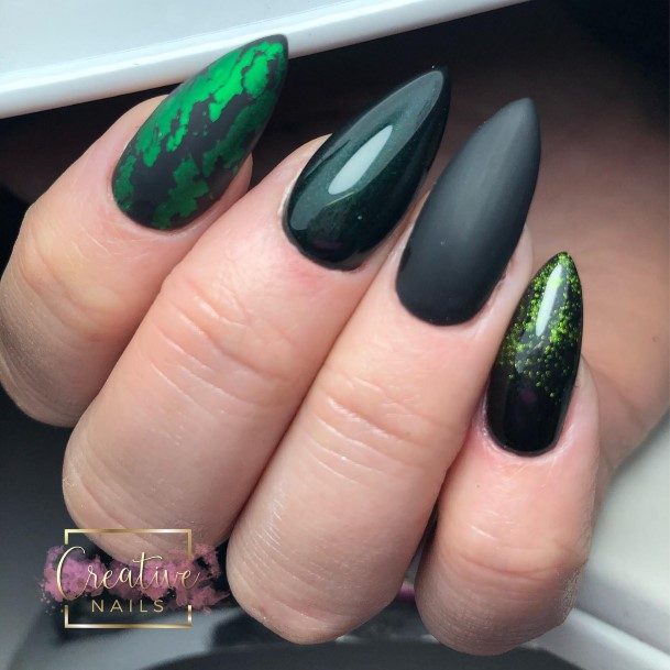 Feminine Nails For Women Black And Green