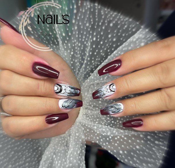 Feminine Nails For Women Burgundy And Black