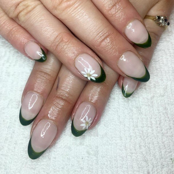 Feminine Nails For Women Green French Tip