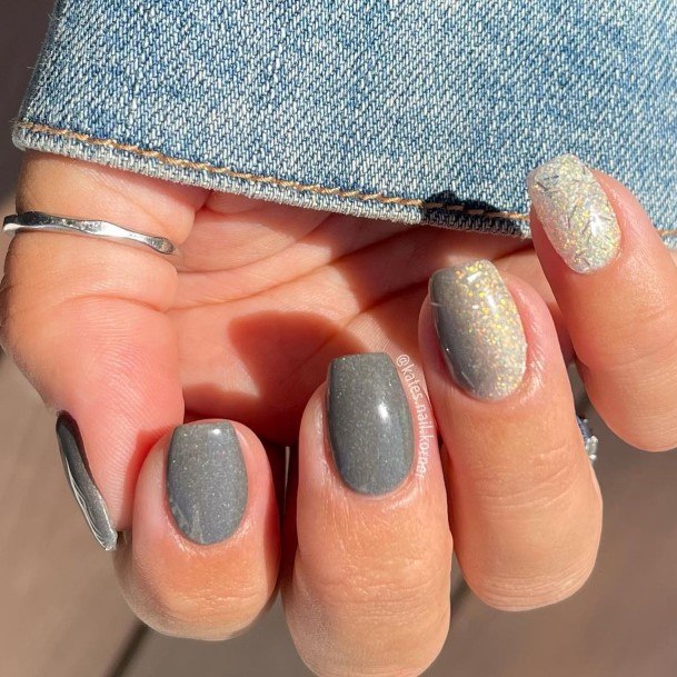 Feminine Nails For Women Grey With Glitter