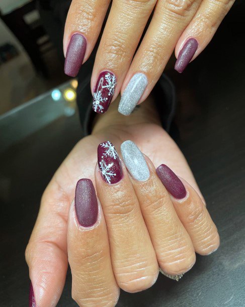 Feminine Nails For Women Maroon And Silver