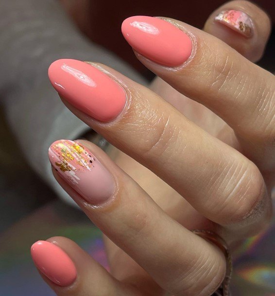 Feminine Nails For Women Peach With Glitter