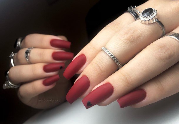 Feminine Nails For Women Red And Black Matte