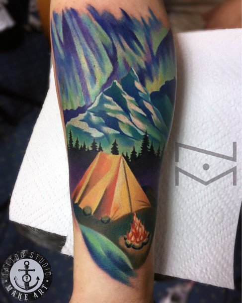 Feminine Northern Lights Tattoo Designs For Women