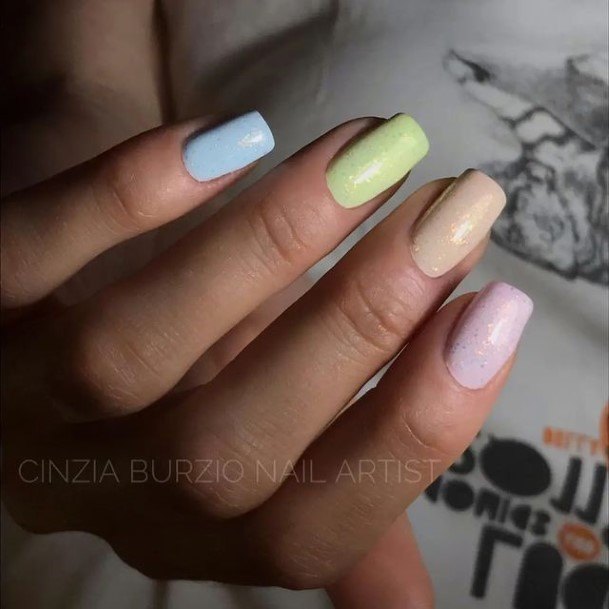 Feminine Pastel Nail Designs For Women