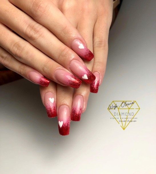 Feminine Red Ombre Nail Designs For Women