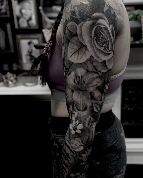 Feminine Rose Sleeve Tattoo Designs For Women