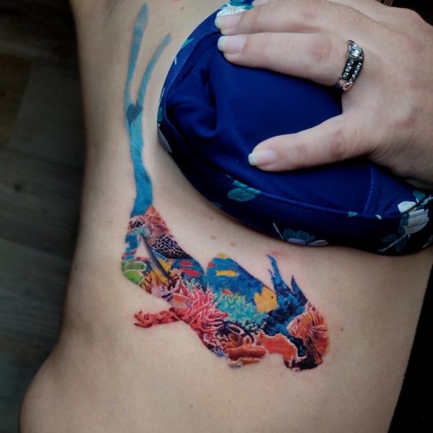 Feminine Scuba Diving Tattoo Designs For Women