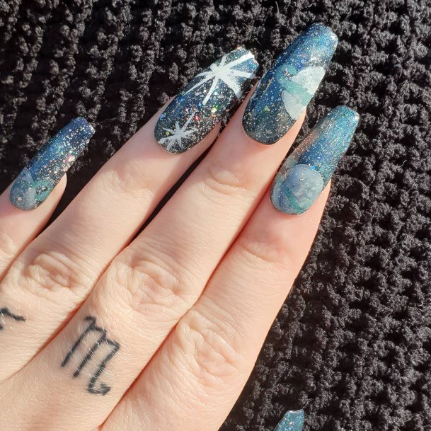 Feminine Stylish Nail Designs For Women