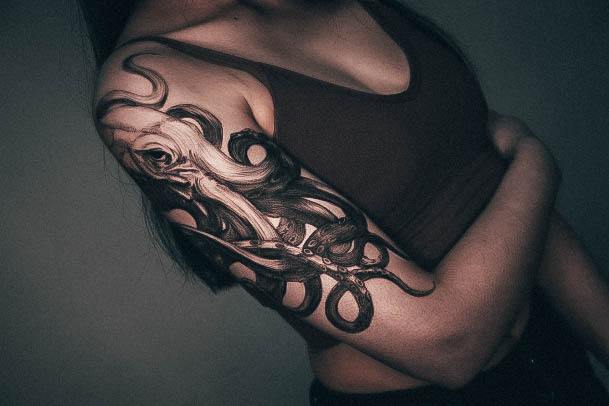 Feminine Tattoos For Women Octopus Arm