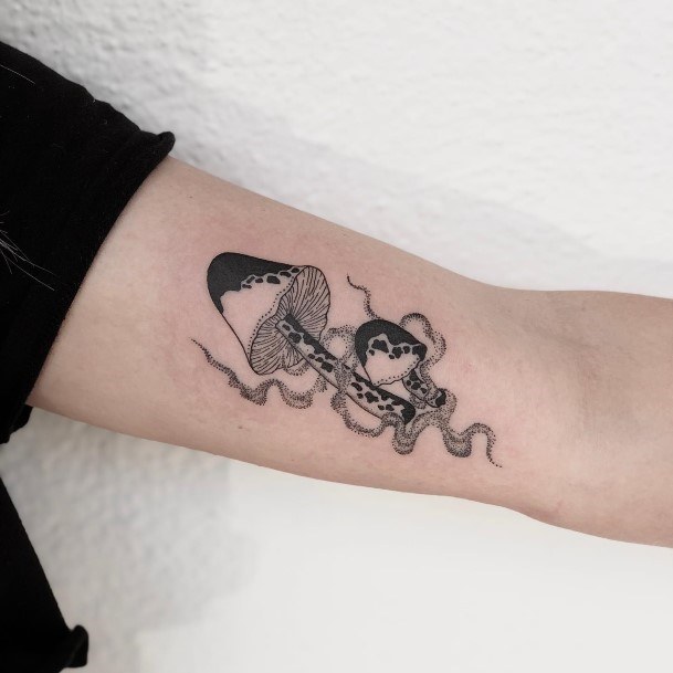 Feminine Tattoos For Women Small Mushroom