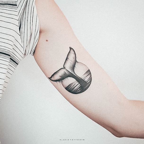 Feminine Tattoos For Women Whale