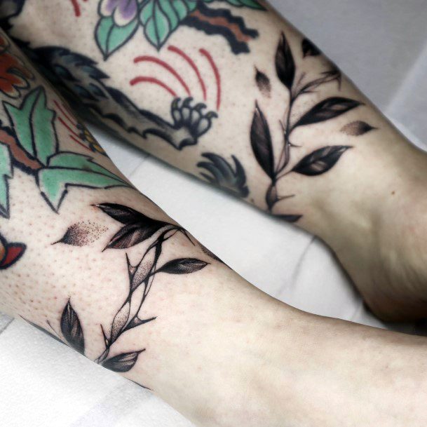 Feminine Thorns Tattoo Designs For Women