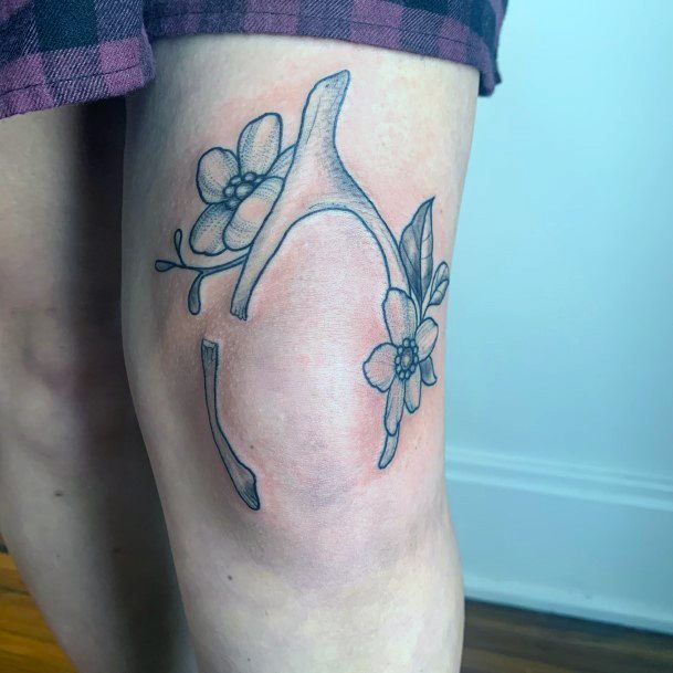 Feminine Wishbone Tattoo Designs For Women