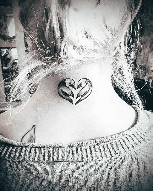 Feminine Womens Back Of Neck Tattoo