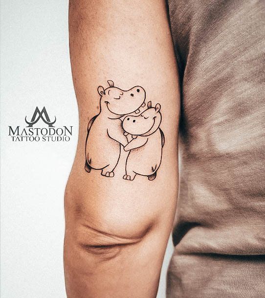 San Antonio Zoo employee gets tattoo of Timothy The Hippo
