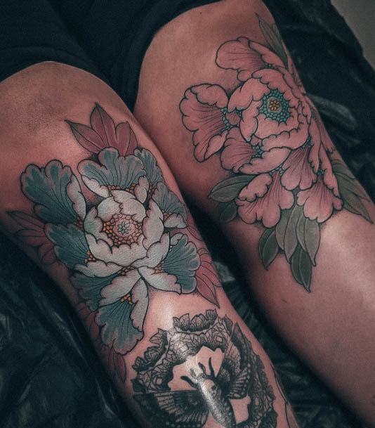 Feminine Womens Knee Tattoo