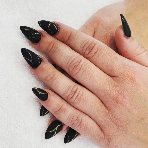 Feminine Womens Matte Black And Gold Nail