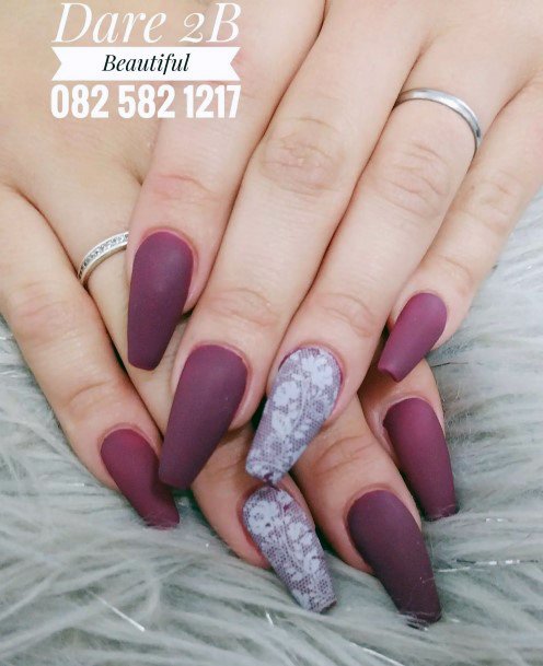 Feminine Womens Matte Maroon Nail