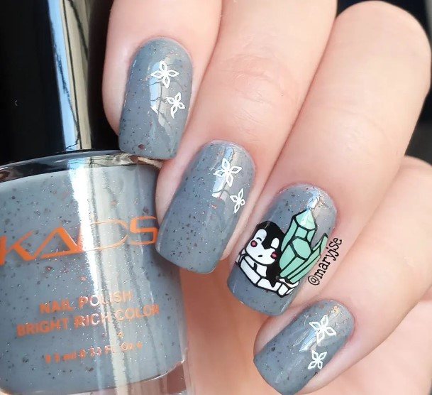 Feminine Womens Penguin Nail