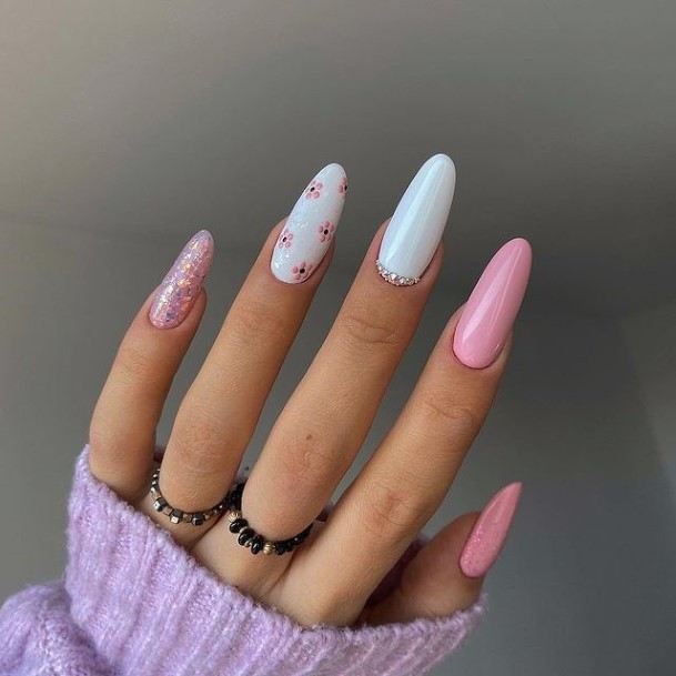 Feminine Womens Short Pink And White Nail