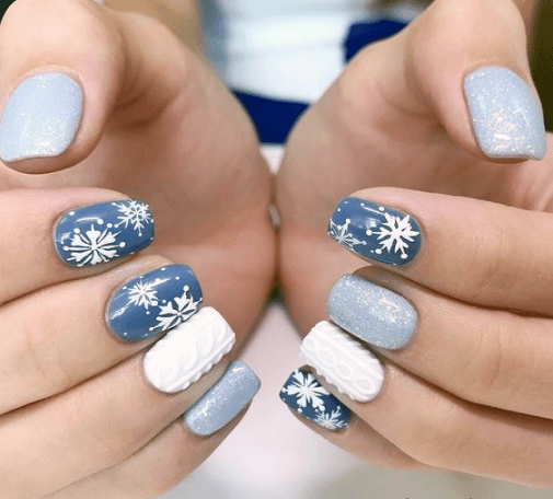 Festive Snow Nails Blue And White For Women