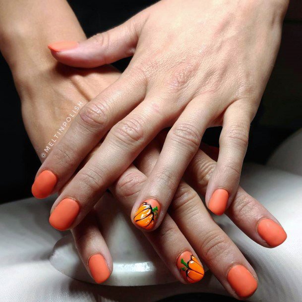 Fine Orange Pumpkin Nails For Women