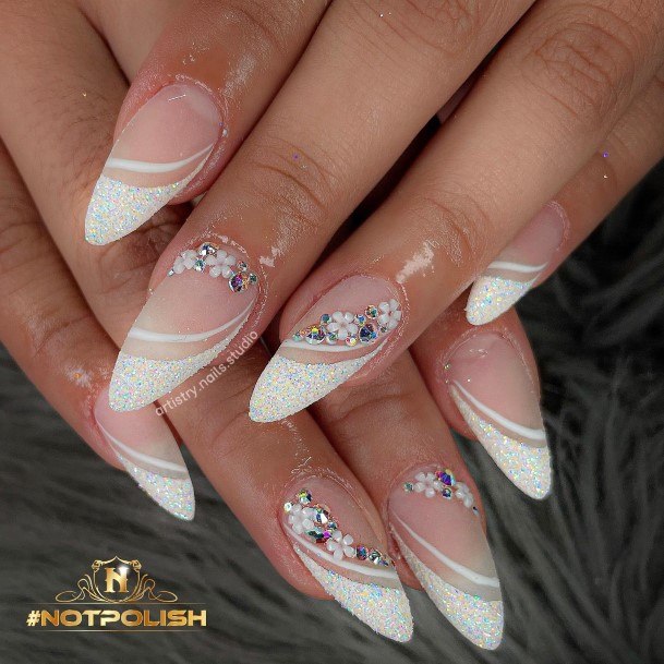 Fingernail Art White Almond Shaped Nail Designs For Girls