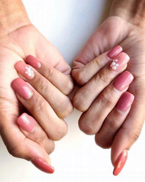 Fingernails Peach And Pink Nail Designs For Women