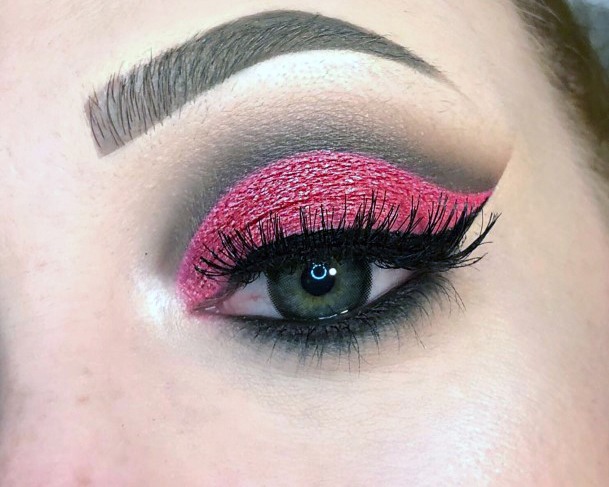 Fish Skinned Texture Red Eyeshadow Women