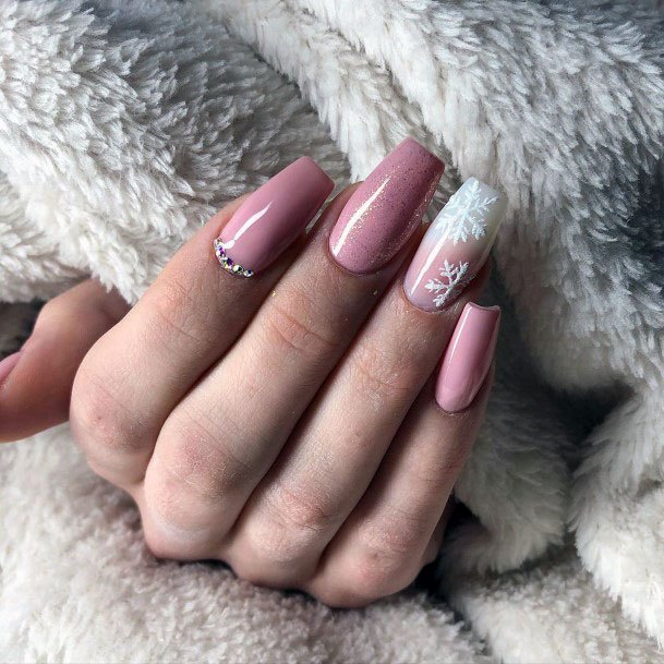 Flakes And Pink Nails Sugar Effect Women