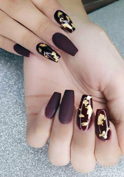 Flawless Matte Glossy Maroon And Gold Flake Nail Ideas For Women