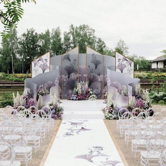 Flawless Purple Wedding Altar Gorgeous Floral Decoration Inspiration