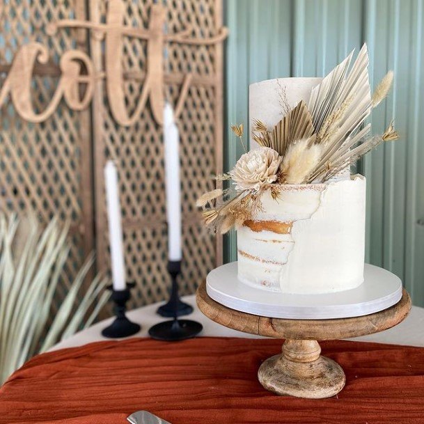 Forest Dried Flora On 2 Tier Wedding Cake