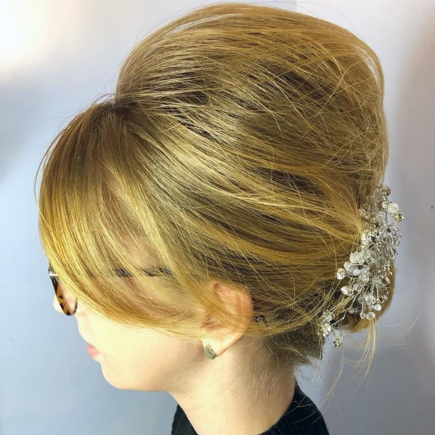 Formal Bouffant With Golden Blonde And Hair Accessory