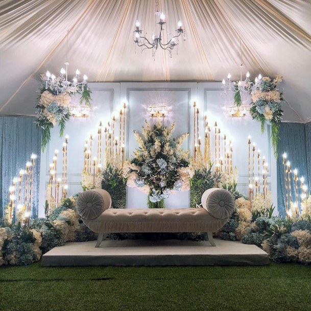 Frosted White Fabric Decor Wedding Stage