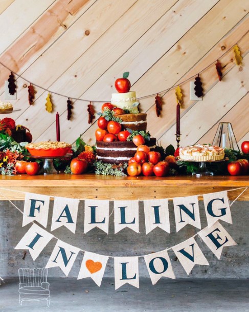 Fruits And Cake Platform Cheap Wedding Decorations