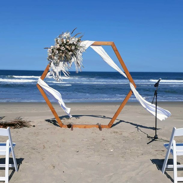 Geometric Art Wedding Ceremony Decorations