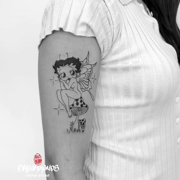 Georgeous Betty Bop Tattoo On Girl